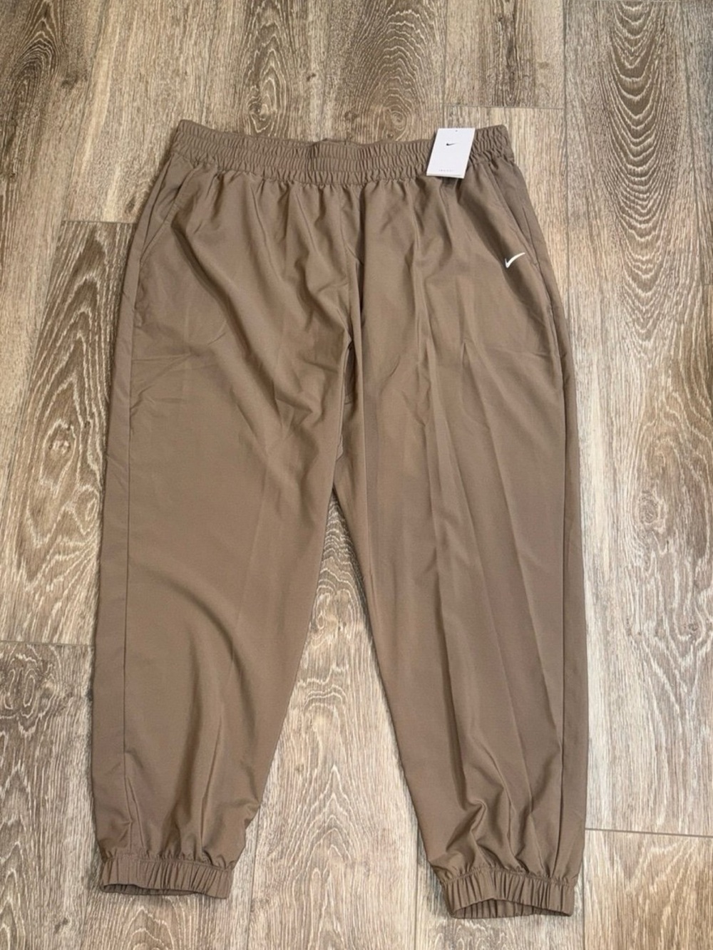 New Nike One Women’s Dri-Fit High-Waisted 7/8 Joggers